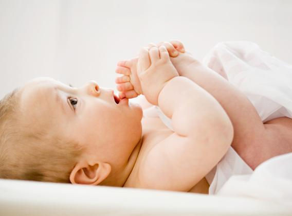 新生儿宝宝可以喝多久的羊奶粉？