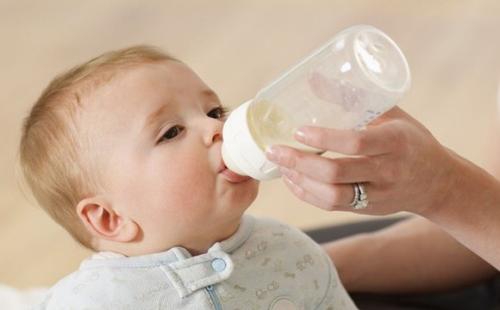 什么配方羊奶粉适合宝宝？